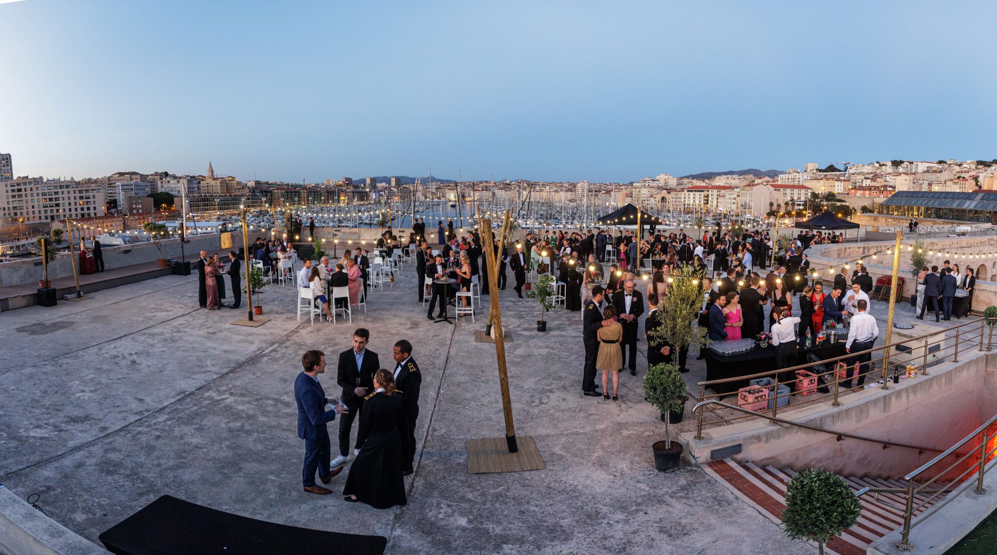 Photo-panoramique-vieux-port-Gala-fort-Ganteaume-web2-EN