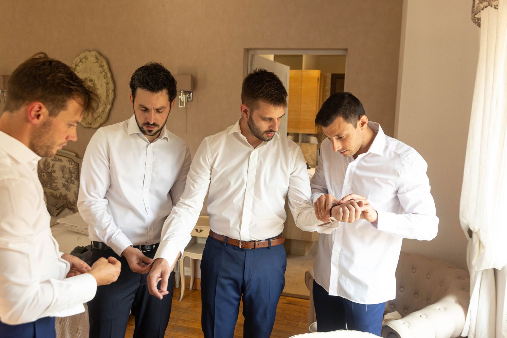 Adrien-preparatifs-web-scaled-1