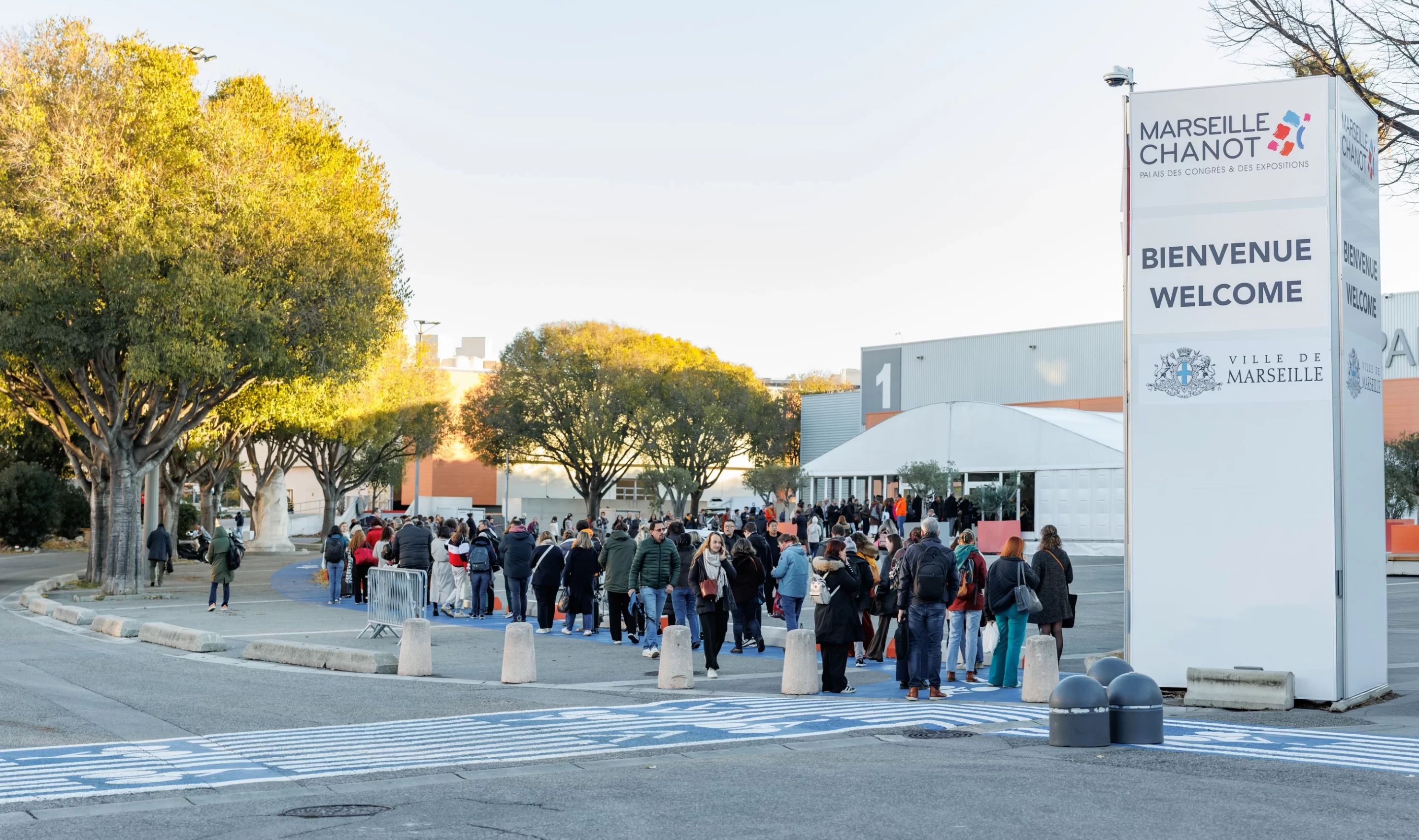 Plan large da l'audience du congrès de la FNCDG - Marseille 2022 - Palais du Pharo - © Massimo Municchi Photographe – Marseille – France