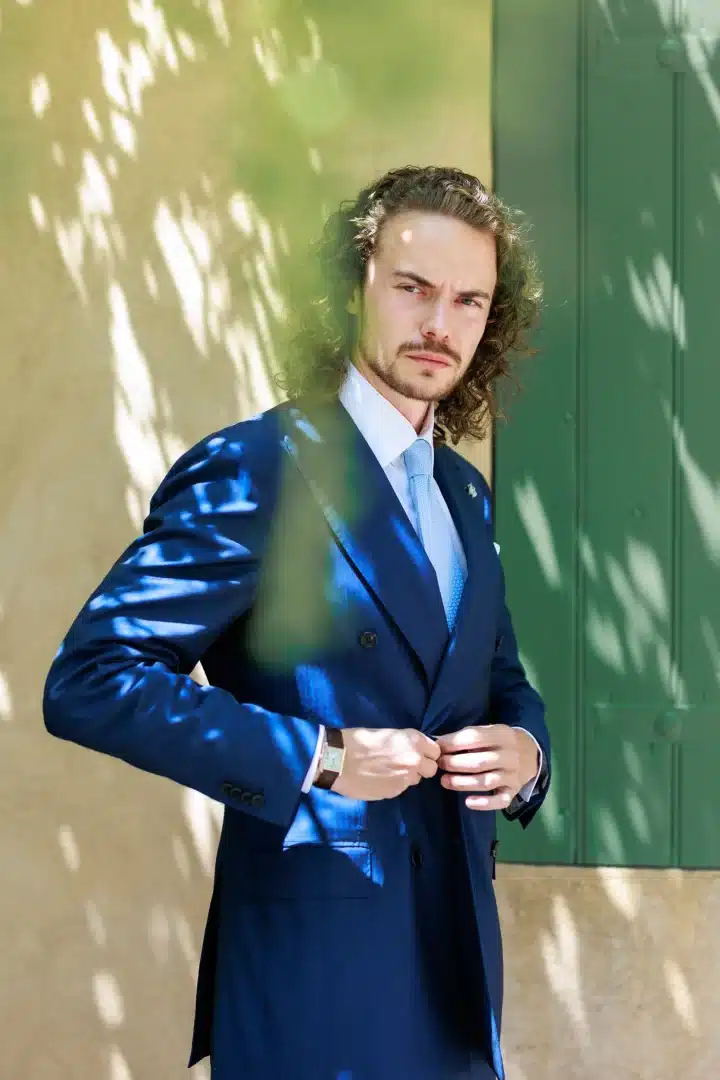 glamour-groom-wedding-portrait